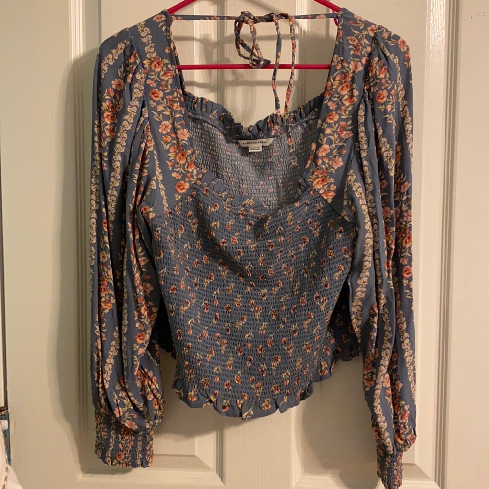 Long sleeve crop top